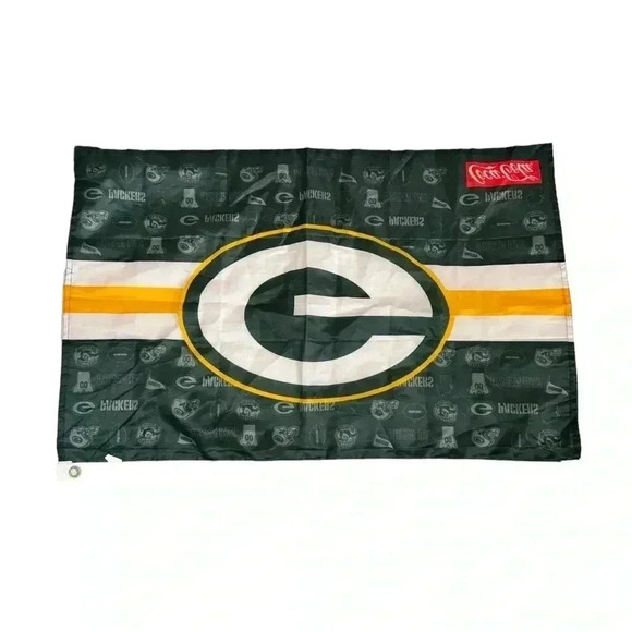 Green Bay Packers 2019 Lambeau Field 30x20 Flag SGA Coca Cola Sponsor - Picture 4 of 4